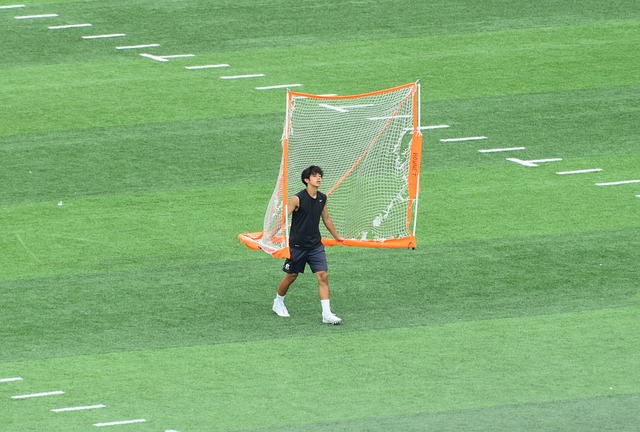 而是专注自 而是专注自